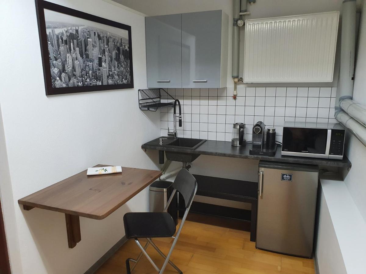 Cave Apartment Mokotow ワルシャワ エクステリア 写真